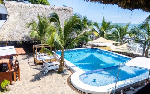 YaliHotel
