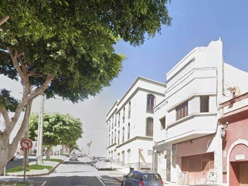 Yellow Apartment in Puerto del Rosario