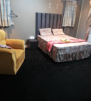 Yellow Stars Guesthouse 1hr 2hrs 3hrs Day Rest