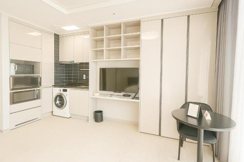 Yeosu Hotel Deluxe