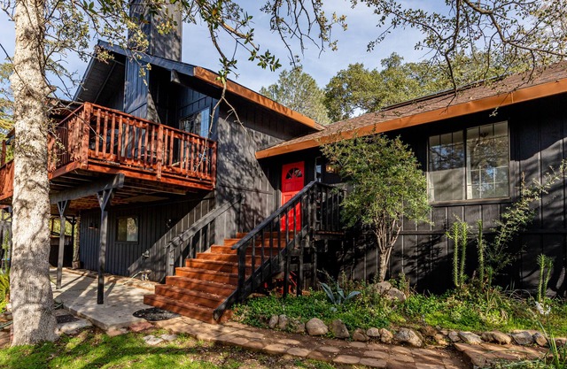 Yosemite Lakes Getaway