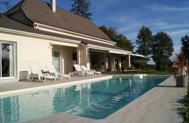YOU HAVE DREAMED THE HOLIDAYS: THE SUNSHELLS IN BLACK PERIGORD