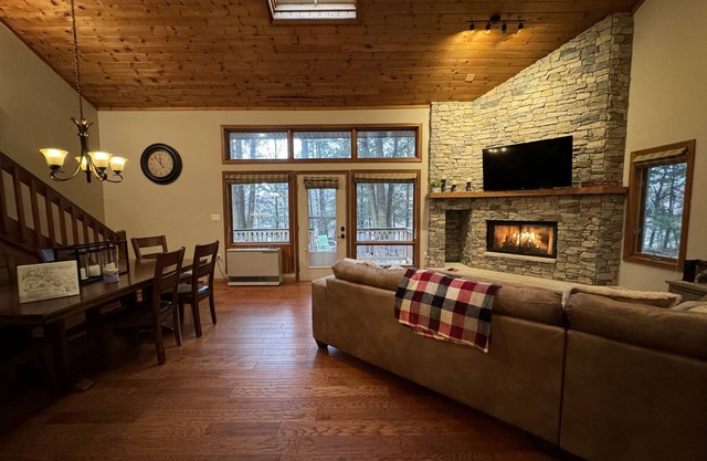 You want an adventure? Come stay near Loon Mt., great hiking, biking & skiing.