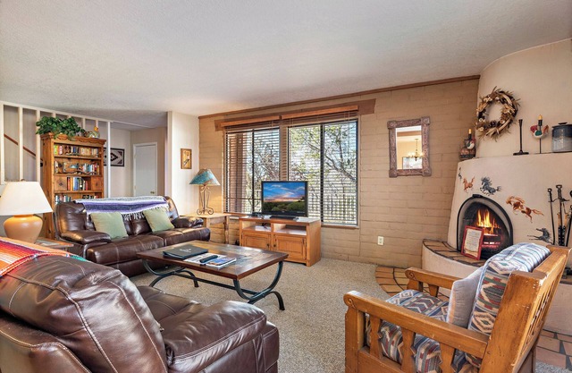Your 2-Story Home Away From Home: Fort Marcy #60