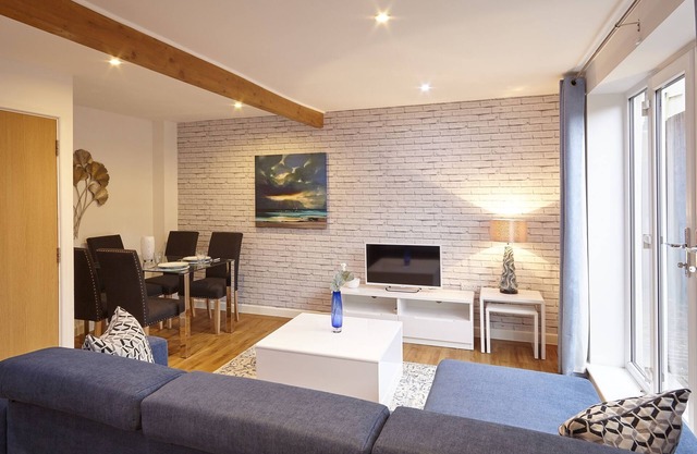 Your Apartment | Bristol Savoy Court - No.5