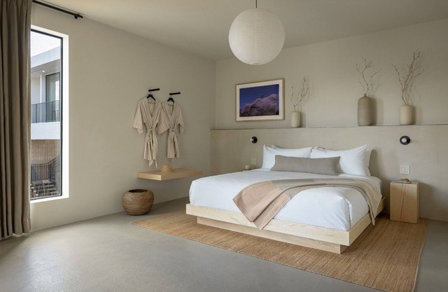 Your Home Away from Home:4-Bedroom Suite in Downtown Palm Springs Boutique Hotel