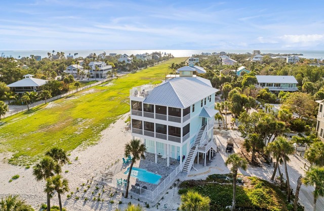 Your Isle Escape- NEW & Spacious w/Private Pool!
