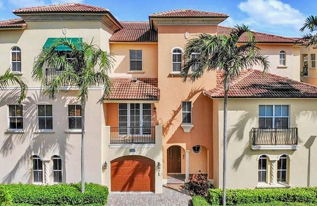 Your Oceanview oasis awaits!
