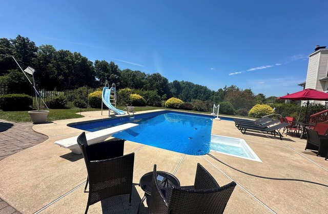 Your Premiere Event Destination on 3.5 Acres of Tranquil Bliss