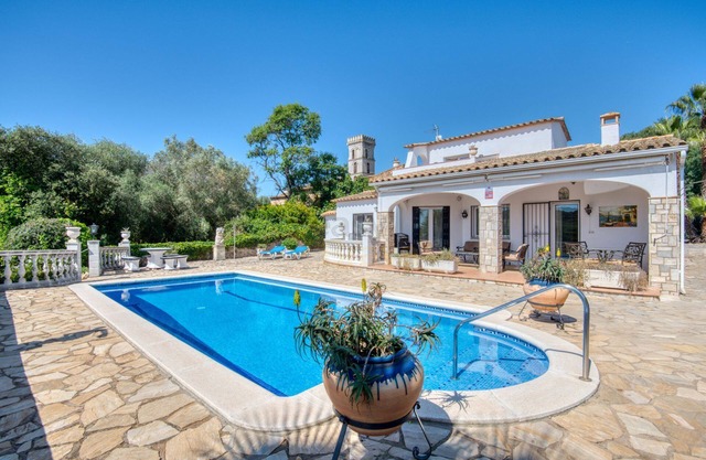 Your Retreat on the Costa Brava: An Oasis of Tranquility and Fun