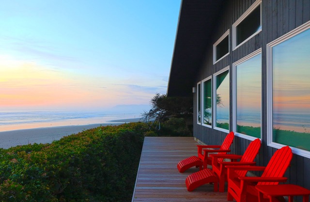 Your search is over - 180° views, A/C, Pet friendly, Luxury - Right on the sand
