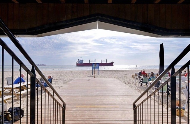 Zandpaviljoen Pier 7