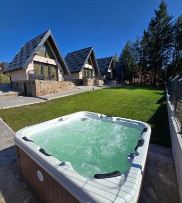 ZEN Luxury Houses & Spa