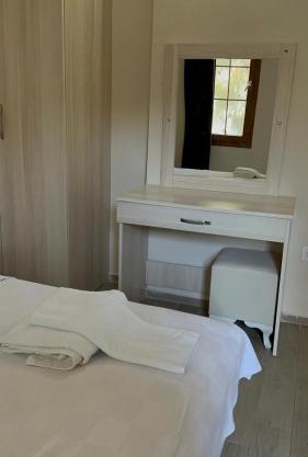 Zeytince Apart Foça