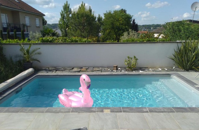 Zola Guesthouse