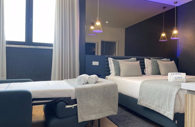 Zurin Charm Hotel