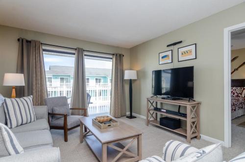 Zwolak by Bryant Real Estate