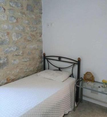 Omales House | Πετροχτιστο Ρηνιω