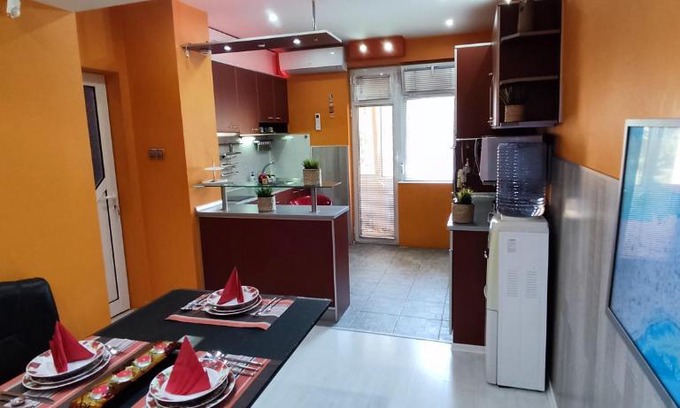 Varosha Apartment | Апартамент ВИСАИ