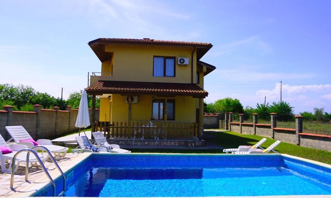 Rusalka Villa | Вила Делфин - Villa Delfin