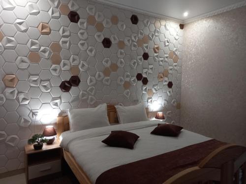 Uman Hotel | Готель River House
