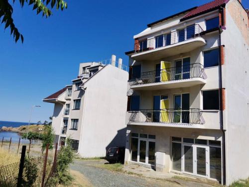 Akhtopol House | Къща за гости Кирови