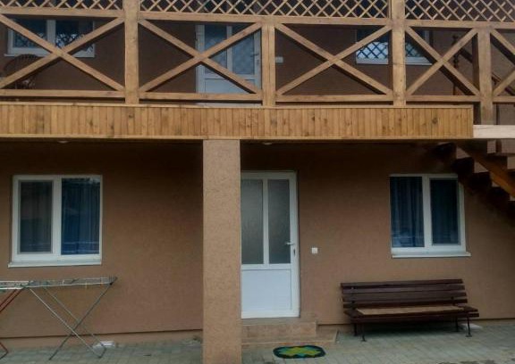 Svalyava Hotel | Садиба "У Юлії"