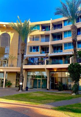 Caesarea Apartment | יולי גולף