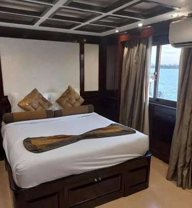 Maadi Hotel | الباخرة نايل كروز