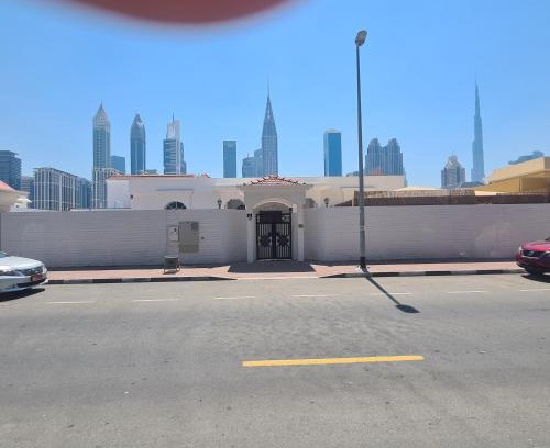 Sheikh Zayed Road Villa | سكن مريح