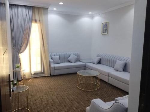 Mecca Apartment | شقق كوثر النزهة الفندقية