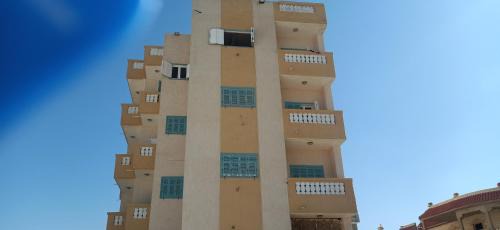 Marsa Matruh Apartment | عمارة الحج موسي بشاطئ أم الرخم عجيبه
