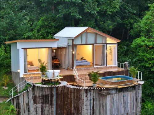 Mae Taeng House | หุบเขาโฮมสเตย์