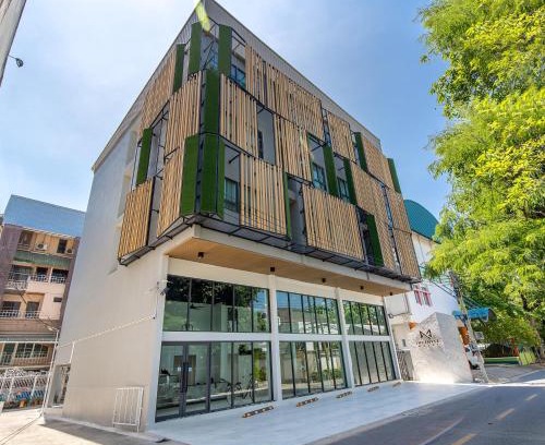 Chan Kasem Hotel | โรงแรมอินฟินิทเกษตร