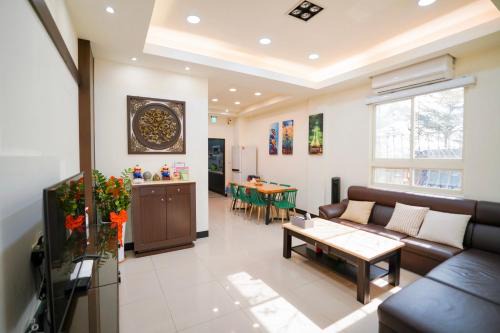 Jincheng House | 金華民宿
