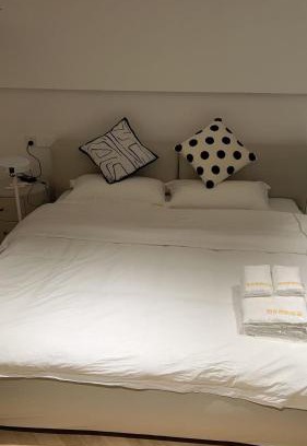 Almendrales House | 马德里Usera民宿