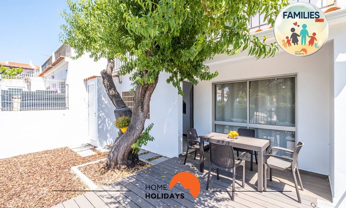 Albufeira Ski Chalet | #047 Almond Tree by Home Holidays