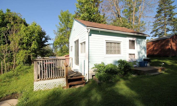 Southampton House | 1 Bdrm Country cottage #5 - Rosewood Cottages