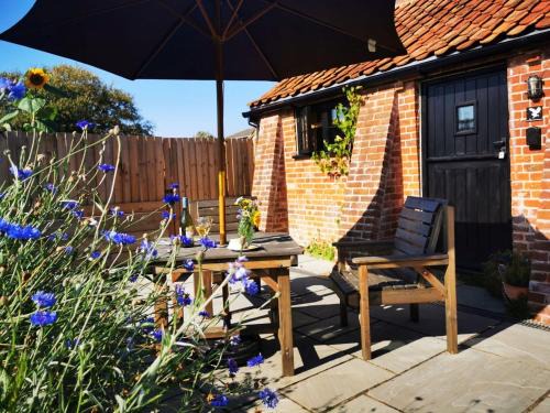 Beccles House | 1 Bed in Burgh St Peter 90192