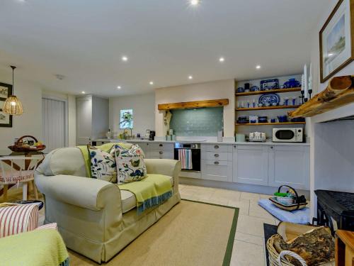 Denholm House | 1 Bed in Hawick 91437