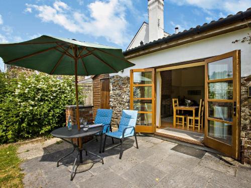 South Molton House | 1 Bed in South Molton LAKVI