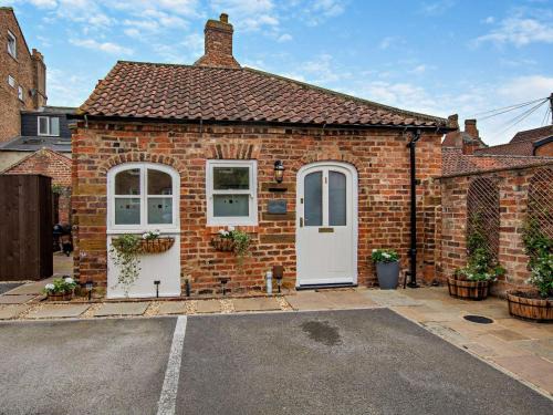 Thirsk House | 1 Bed in Thirsk 94728