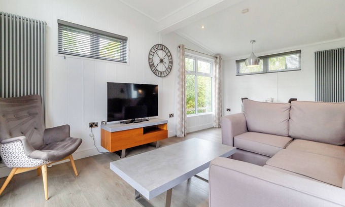 Pentney Ski Chalet | 1 bedroom accommodation in Pentney, King&rsquo;s Lynn