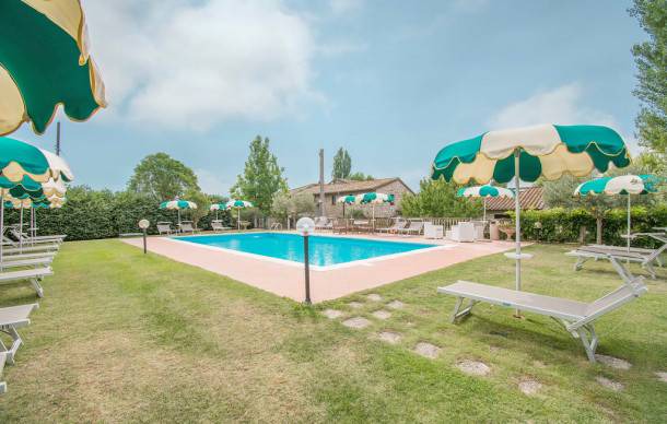 Collesanto Apartment | 1 bedroom accommodation in Magione