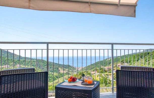 Tessi Apartment | 1 bedroom accommodation in Moneglia