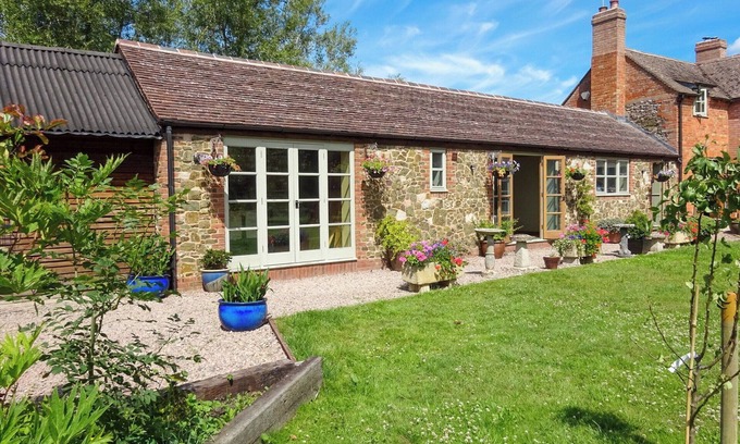 Moreton Cottage | 1 bedroom accommodation in Malvern