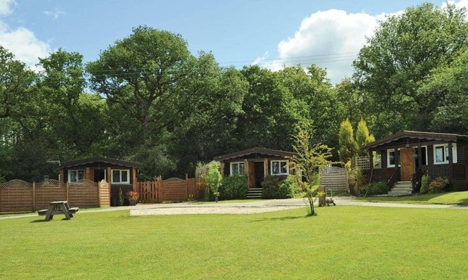 Ystradgynlais Cabin | 1 bedroom accommodation in Brecon Beacons National Park, Powys