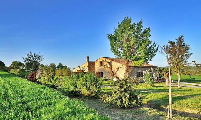Bessas House | 1 bedroom accommodation in Bessas