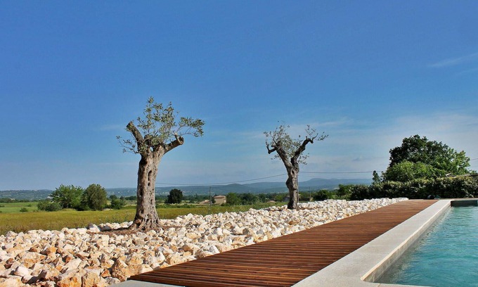 Bessas House | 1 bedroom accommodation in Bessas