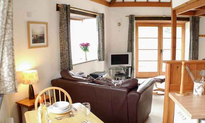 Pelynt Cottage | 1 bedroom accommodation in Pelynt, near Looe